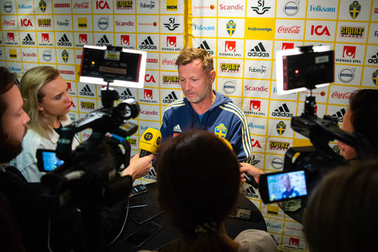 Peter Gerhardsson, Head coach of Swedish national women