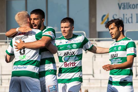 Bläddra bland fler bilder av Fotboll, Superettan,  Västerås - Frej