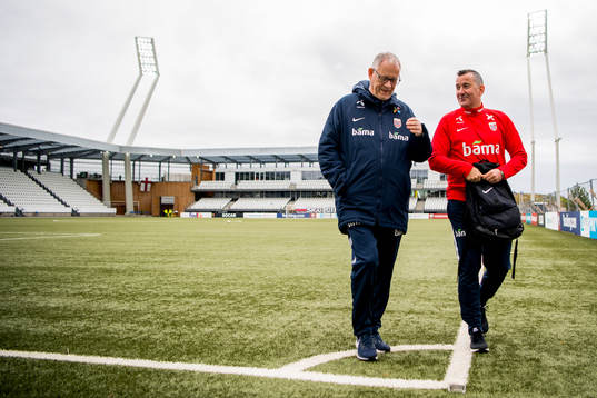Lars Lagerbäck, head coach of Norway, and Per Joar Hansen,