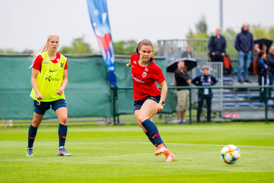Emilie Nautnes and Emilie Bosshard Haavi of Norway