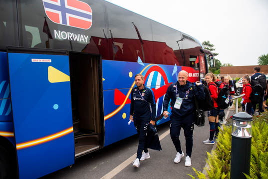 Martin Sjögren, head coach of Norway, and Anders Jacobson,