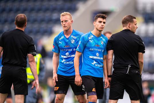 Halmstads Peter Larsson och Edvin Kurtulus deppar