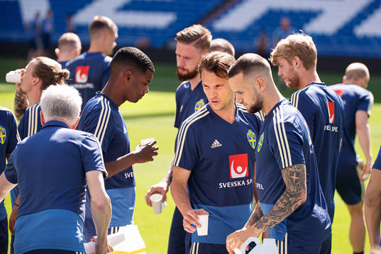 Alexander Isak, Albin Ekdal and Andreas Milosevic of the