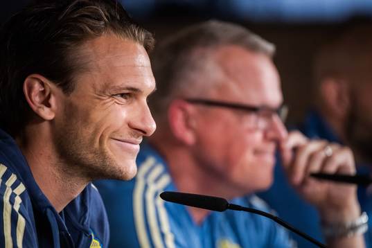 Albin Ekdal and head coach Janne Andersson of the Swedish