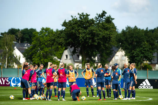 Players of Swedish national women football team