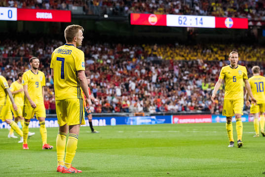 Sebastian Larsson of Sweden looks dejected