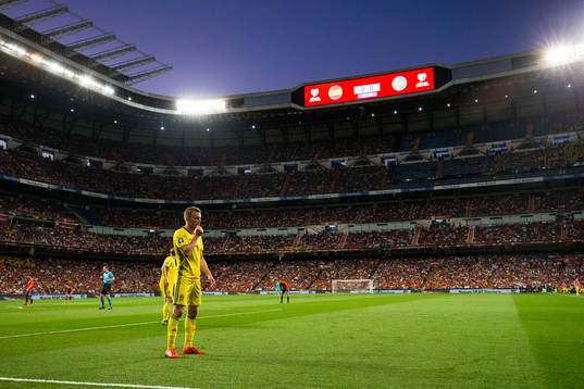 Sebastian Larsson of Sweden