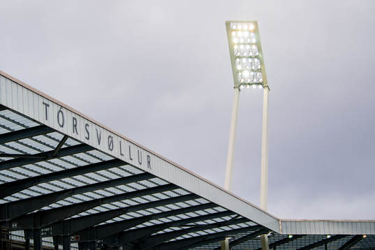 Floodlights at Torsvøllur