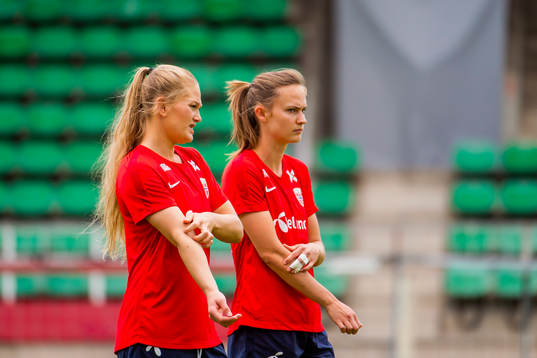 Lisa-Marie Karlseng Utland and Caroline Graham Hansen of