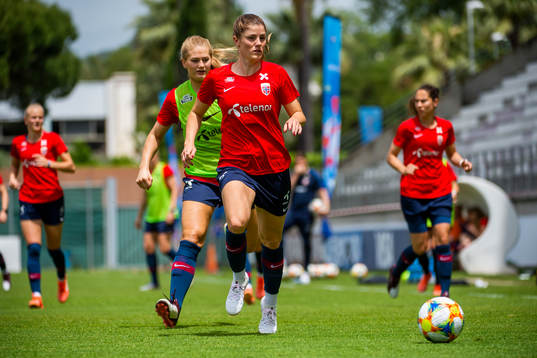 Lisa-Marie Karlseng Utland and Maren Nævdal Mjelde of