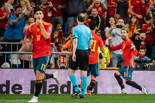Sergio Ramos of Spain celebrate with teammates