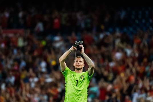 Goalkeeper Robin Olsen of Sweden looks dejected