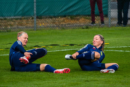 Nilla Fischer and Linda Sembrant of Swedish national women