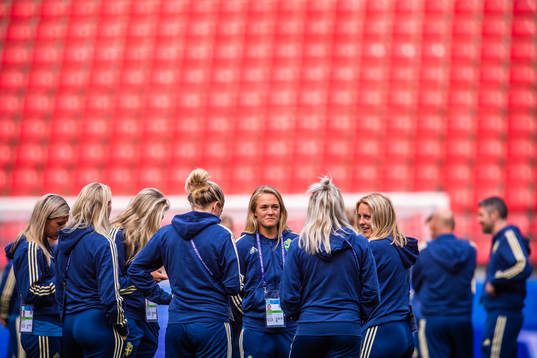 Olivia Schough , Magdalena Eriksson , Fridolina Rolfö,