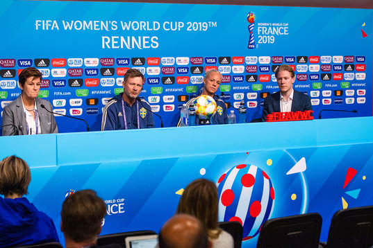 Peter Gerhardsson, Head coach , Caroline Seger and Press