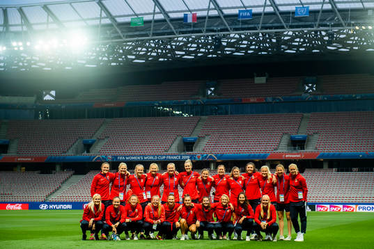 The players of Norway pose for a picture