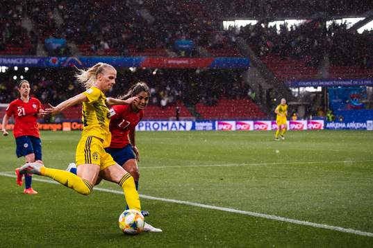 Sofia Jakobsson of Sweden and Javiera Paz Toro Ibarra of