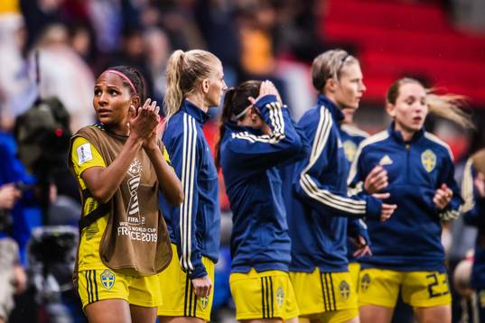 Madelen Janogy of Sweden warms up