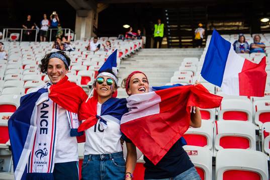 Supporters of France