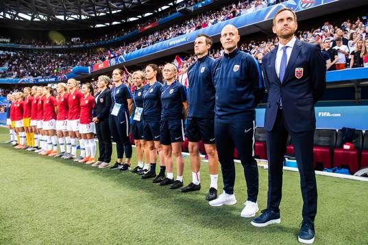 Roger Eskeland, goalkeeper coach of Norway, Anders