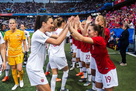 Ingrid Syrstad Engen and Cecilie Redisch Kvamme of Norway