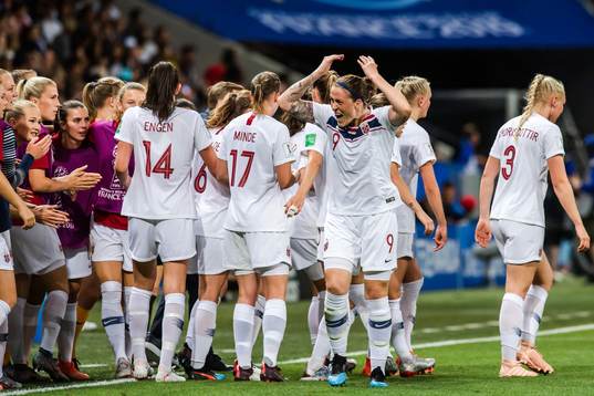Isabell Lehn Herlovsen of Norway celebrate with teammates
