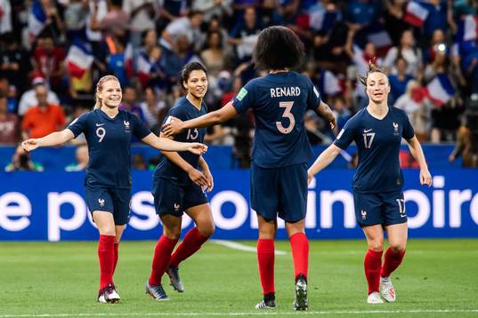Eugénie Le Sommer, Valérie Gauvin, Wendie Renard and
