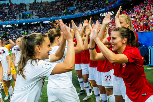 Vilde Bøe Risa and Cecilie Redisch Kvamme