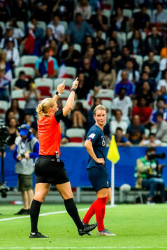 Referee Bibiana Steinhaus