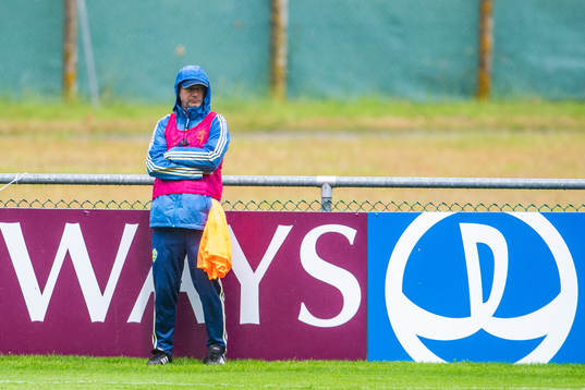 Peter Gerhardsson, Head coach of Sweden training session