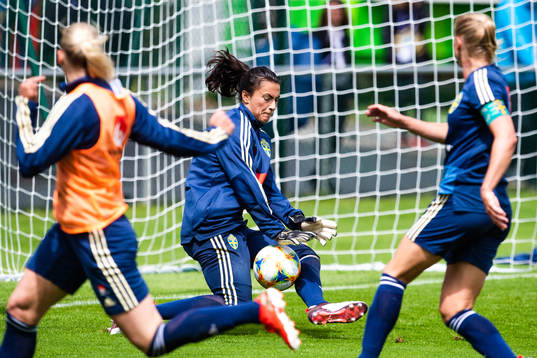 Goalkeeper Zecira Musovic  of Sweden