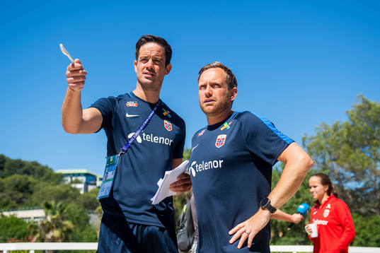 Terje Skeie, head of media of Norway, and Martin Sjögren,