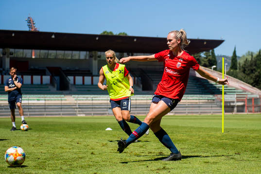 Stine Hovland of Norway
