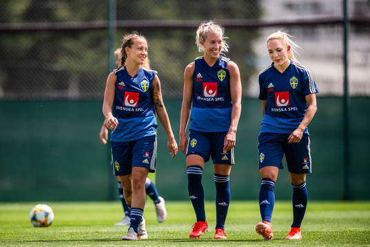 Julia Zigiotti Olme , Julia Roddar and Elin Rubensson of