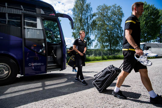 Kasper Skaanes of Start arrives