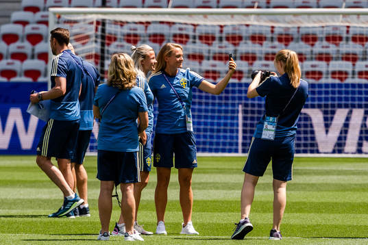 Hanna Glas and Magdalena Eriksson of Sweden