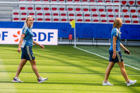 Hanna Glas and Magdalena Eriksson of Sweden