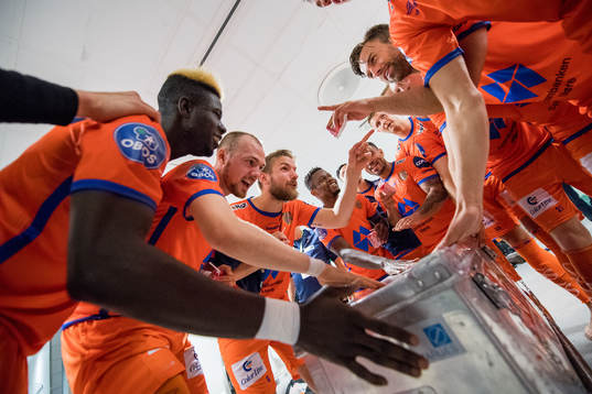 Bläddra bland fler bilder av Football, OBOS-ligaen, HamKam - Aalesund