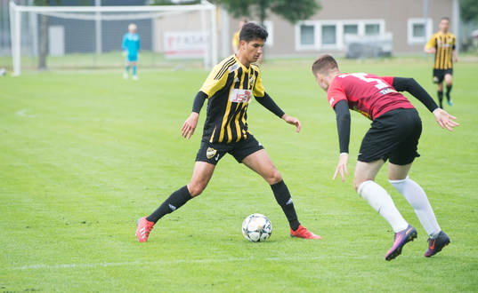 IFK Hässleholms Mustafa Owaid i matchen i