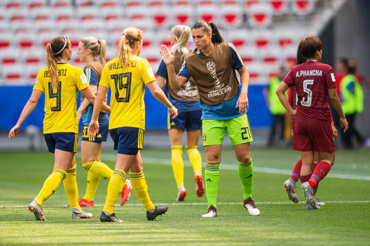 Kosovare Asllani, Anna Anvegård and Mimmi Larsson