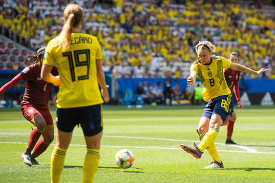Lina Hurtig of Sweden with a shot