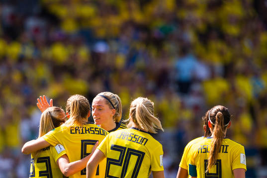 Elin Rubensson of Sweden celebrate with team mates