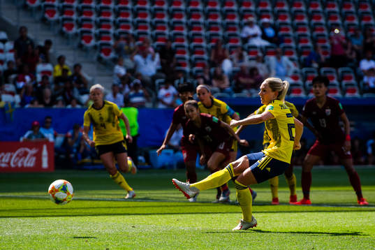 Elin Rubensson of Sweden scores the 5-1 goal