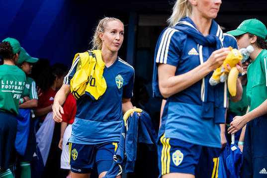 Julia Roddar of Sweden