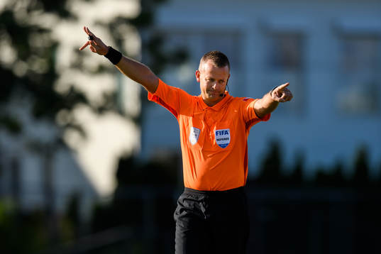Svein Oddvar Moen, referee