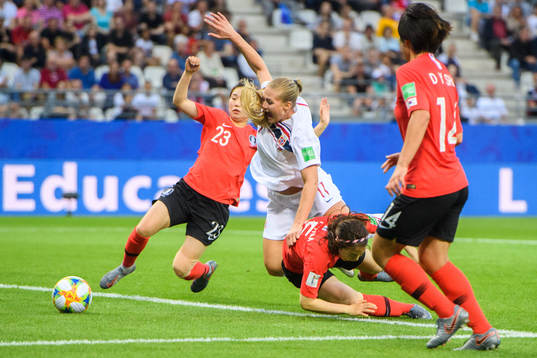 Kang Chaerim and Kim Doyeon of South Korea in action