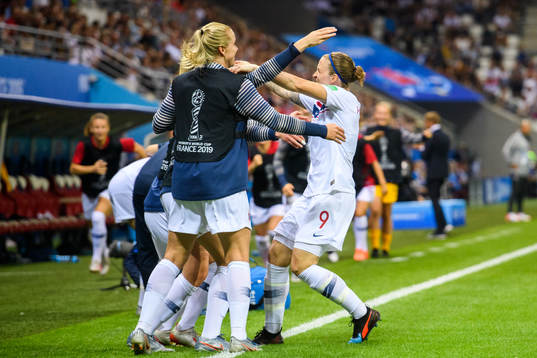 Isabell Lehn Herlovsen of Norway celebrates with team mates