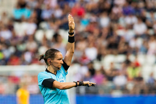 Marie-Soleil Beaudoin, referee