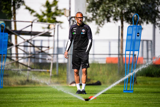Tränare Henrik Larsson