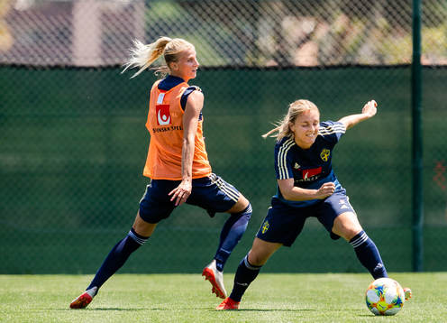 Sofia Jakobsson and Mimmi Larsson of Sweden